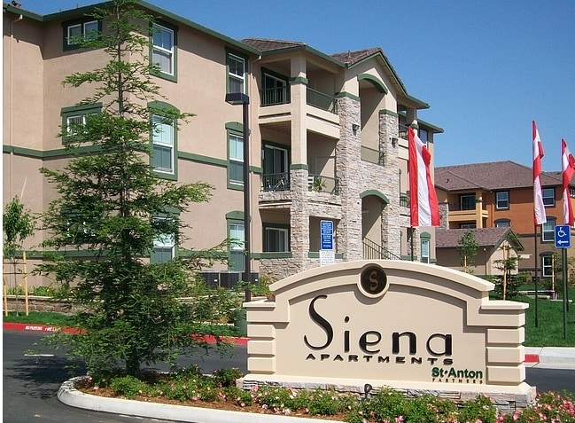 Photo - Siena Apartments