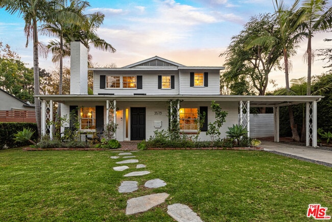 Photo - 3579 Ocean View Ave