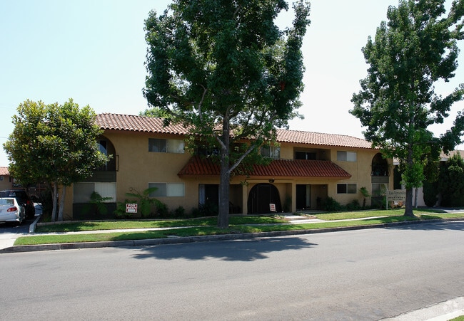 Las Verandes Apartments - Las Verandes Apartments