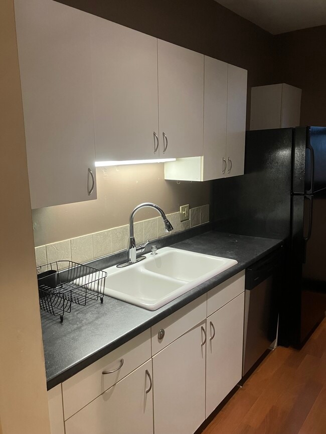 Photo - 24 Lee St Unidad 1