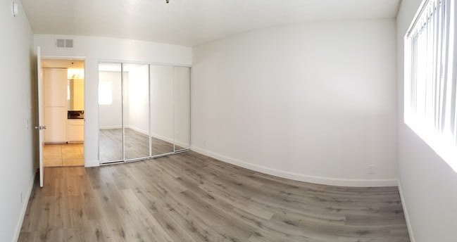 Photo - Eagle Rock Apartments
