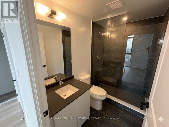 Photo - 2075 Lakeshore Rd. Unit 415