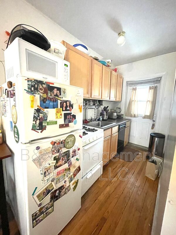 Photo - 910 W Oakdale Ave Unidad 1N