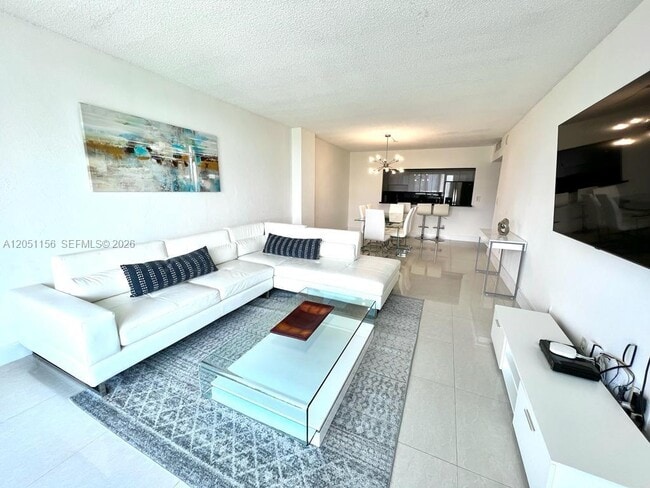 Photo - 19370 Collins Ave Unit 918