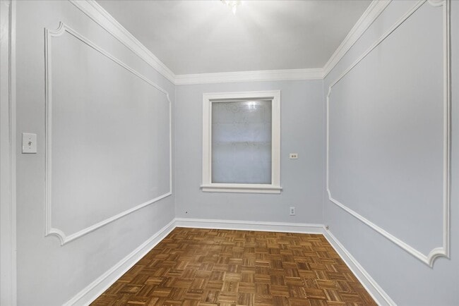 Photo - 5412 W Berteau Ave Unit 1