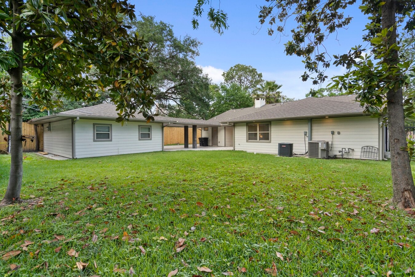 Photo - 2402 Chimney Rock Rd