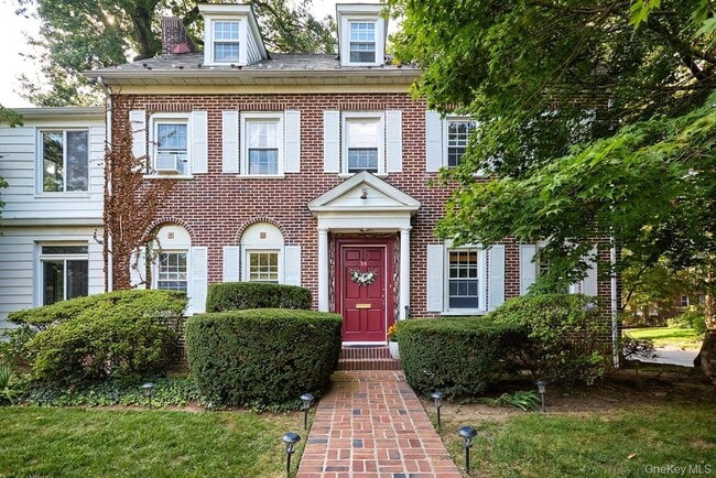 Photo - 70 Frederick Pl
