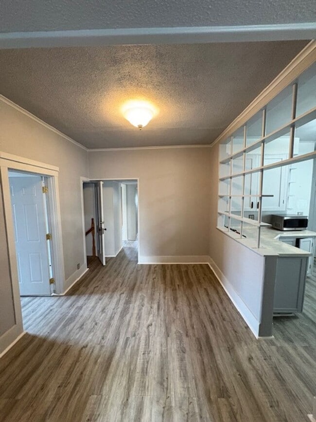 Photo - 901 NE Glen Oak Ave Unit 2