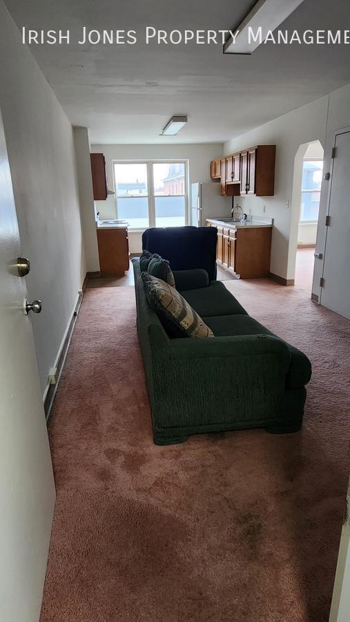 Building Photo - 1715 Pine Ave Unit Apt. 1