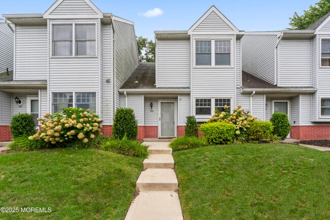 Photo - 140 Westchester Dr