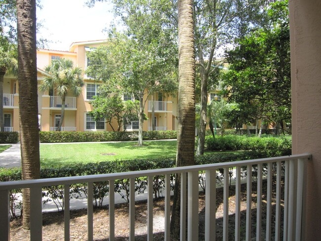 Photo - 4812 Central Blvd Unit Abacoa 4812 Central Blvd #15 Bordes