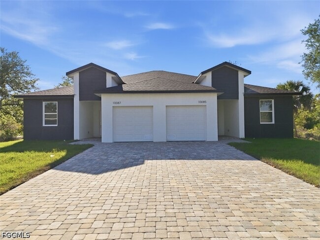 Building Photo - 10087 Amicola St