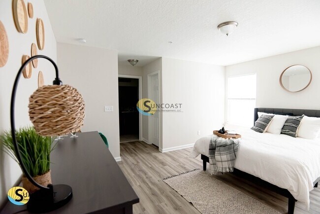 Photo - 9163 Western Way Unit 2