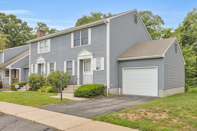 Building Photo - 141 Brighton Cir Rental