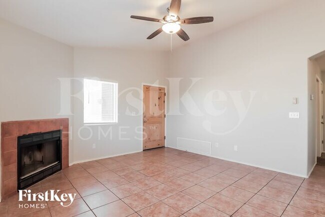 Photo - 3392 W Vía Campana De Oro