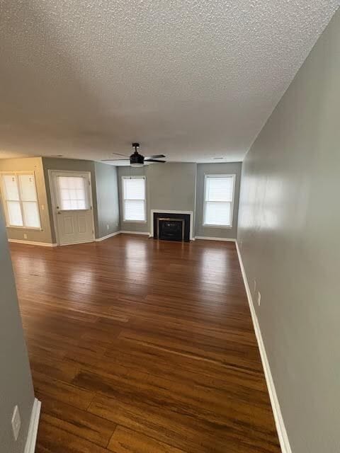 Photo - 102 W Victoria Ct