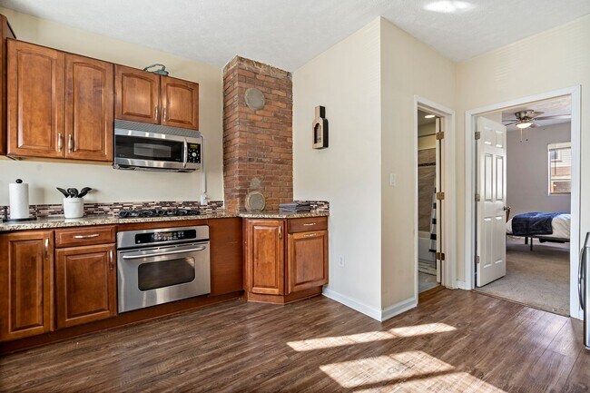 Photo - 1129 Brabec St Unit #1