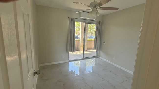 22011 Rimhurst Dr Unit 179