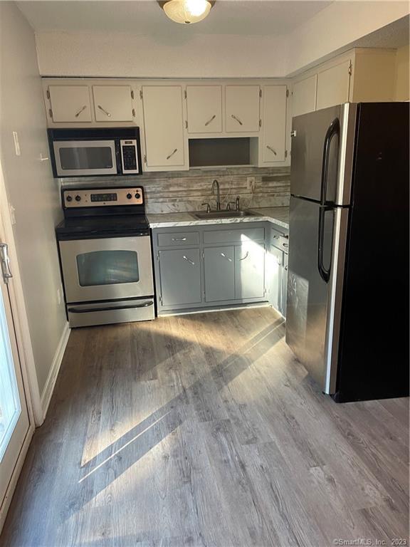 Photo - 126 Rhoda Ln