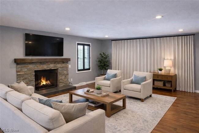 Photo - 26930 Elmwood Dr