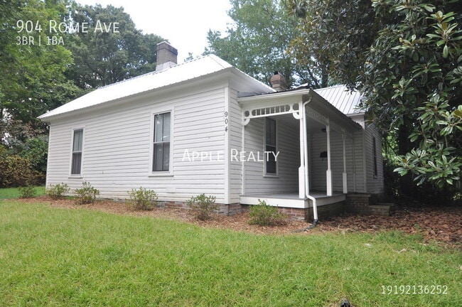 Photo - 904 Rome Ave