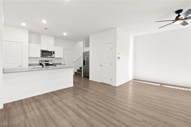 Photo - 491 Waterfall Cv Ct