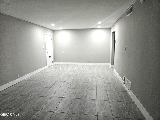 Photo - 252 Shadow Mountain Dr Unidad E5