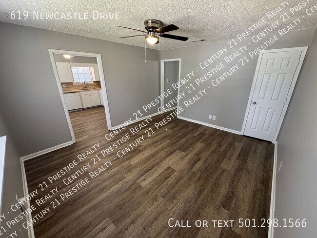 619 Newcastle Dr