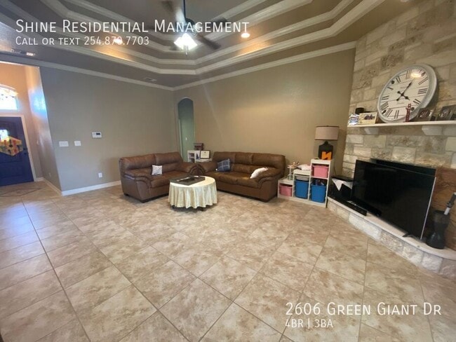 Photo - 2606 Green Giant Dr