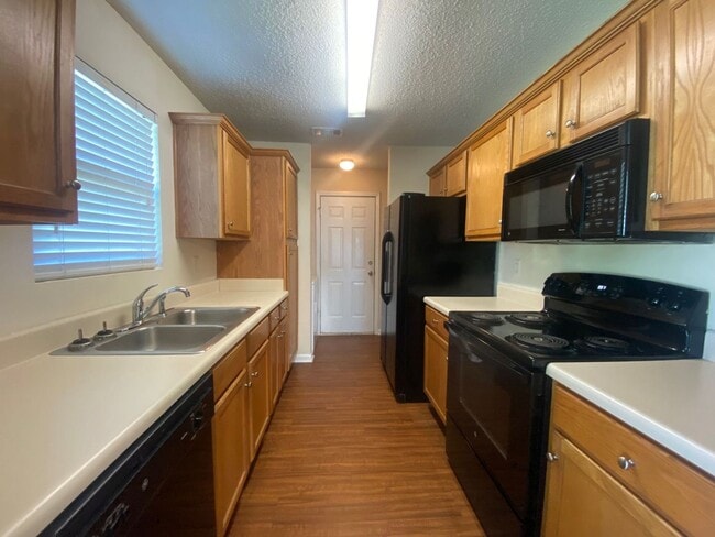Photo - PRE-LEASING FOR AUGUST 2026!