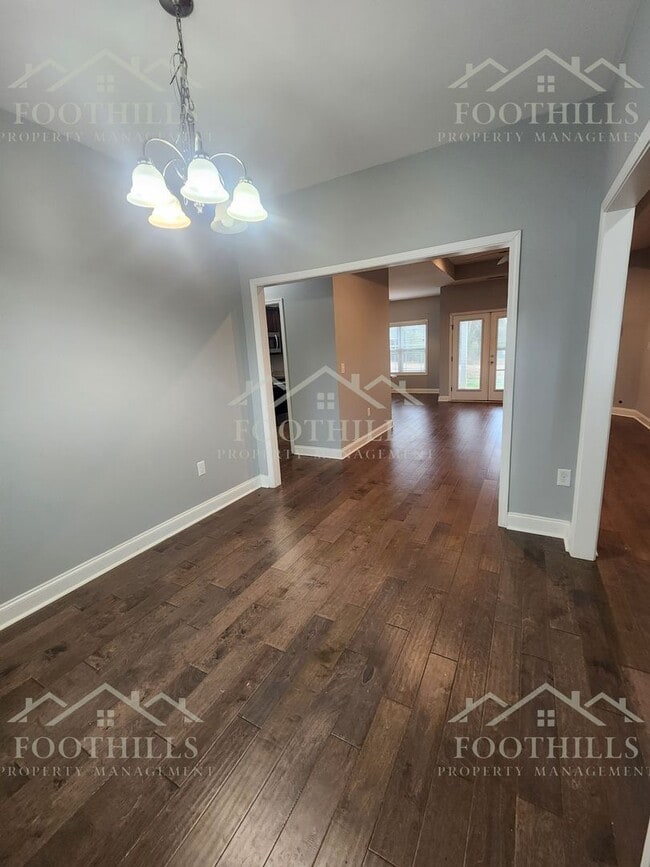 Photo - 1413 Dunn Rd