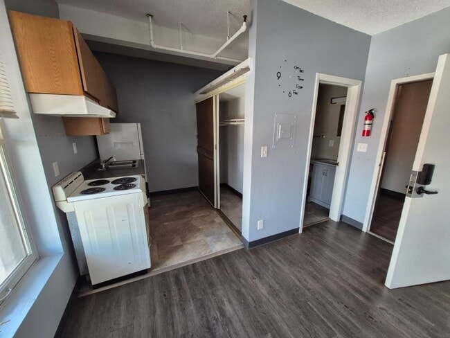 Photo - 301 N Riverfront Dr Unit 304