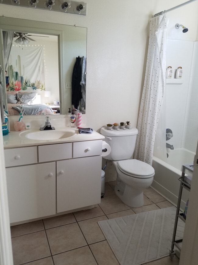 Photo - 1048 E Edison St
