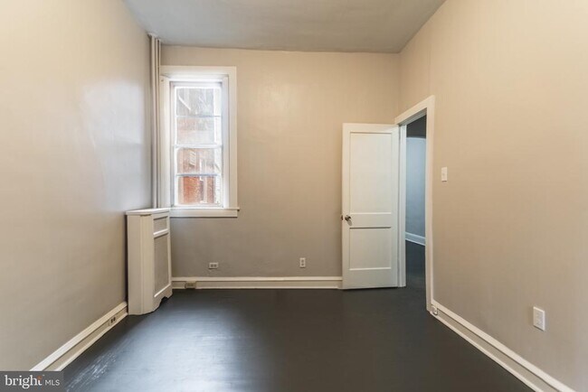 Photo - 876 N 23rd St