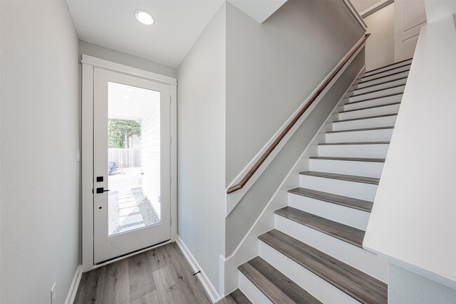 Photo - 8402 Berry Green Ln