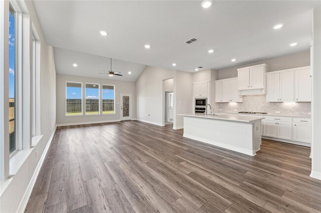 Photo - 28938 Hauter Wy