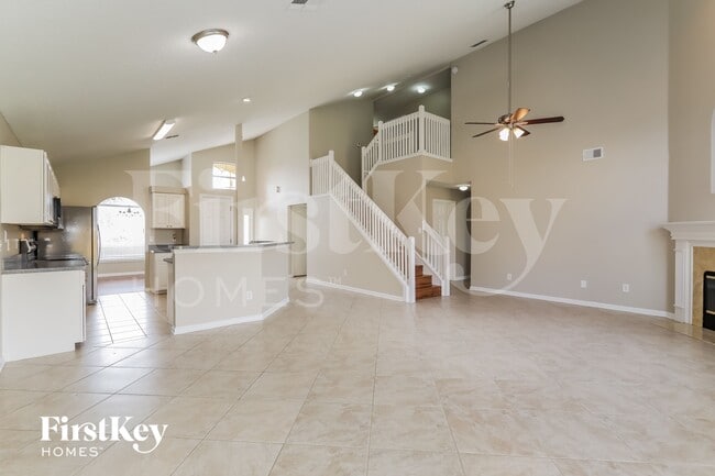 Photo - 586 Timber Trace Ct