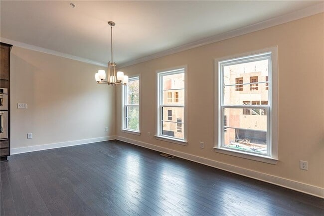 Photo - 883 Stone Crest Rd NE