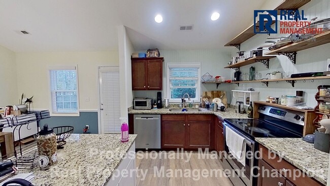 Photo - 3 BD/2 BA Home w/Split Bedrooms, Bonus Room, Fenced Yard & Attached Garage