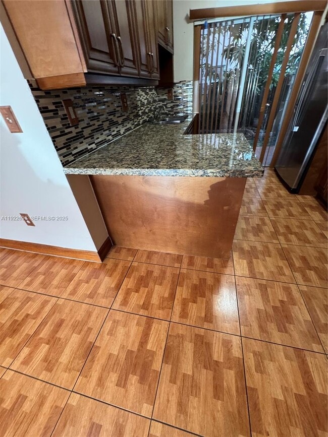 Photo - 8013 Lake Dr Unit 105