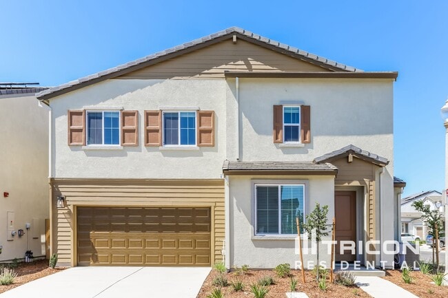Photo - 1295 Victorian St