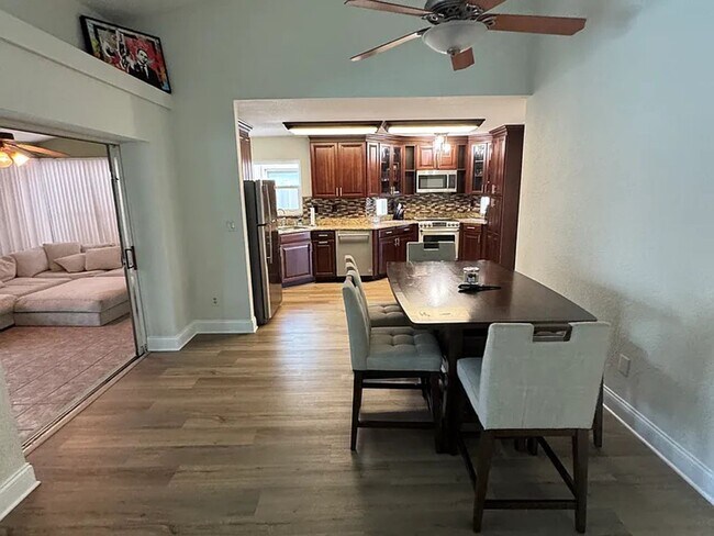 Photo - 3 Bed/2 Bath Clearwater Home with Pool: Av...