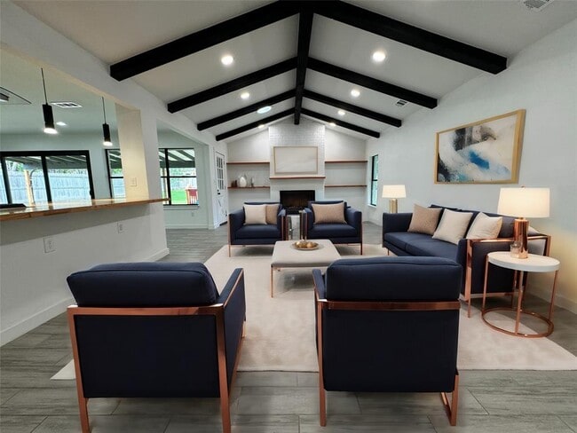 Photo - 2500 Harrowden Dr