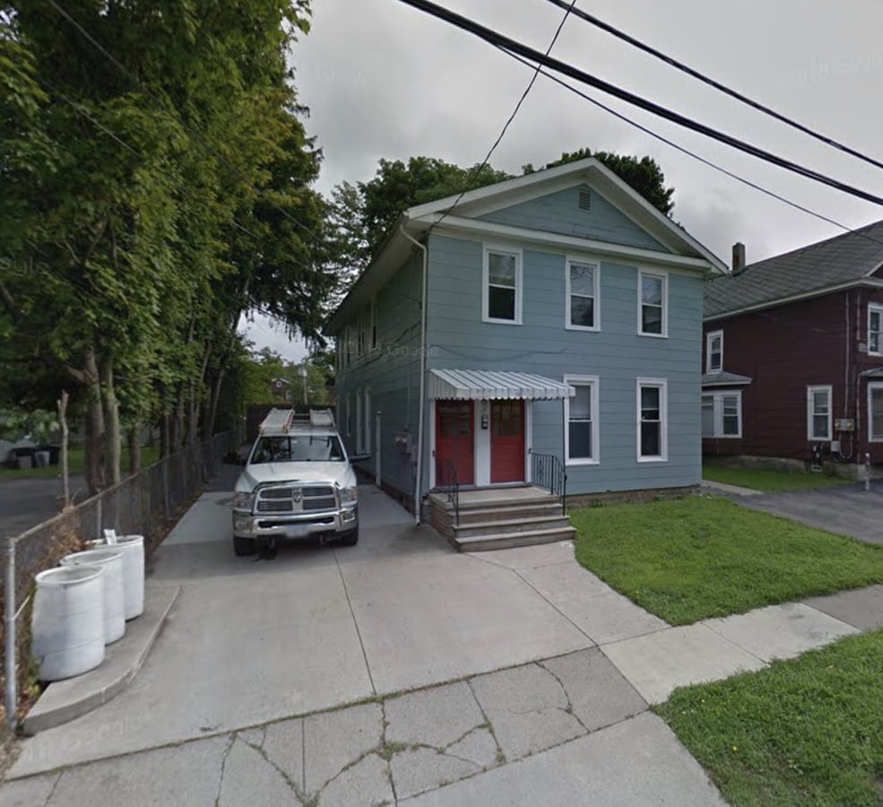 Photo - 19 Forest Pl Unidad 1