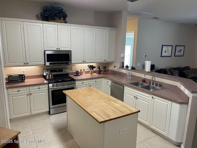 Photo - 4858 Chastain Dr