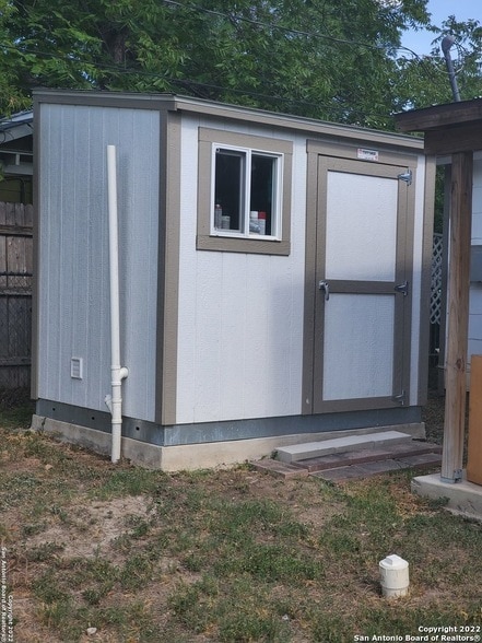 1107 Ada St