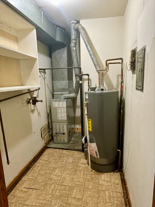 Photo - 1414 Geneva Ave Unit 1414
