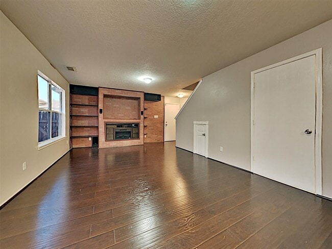 Photo - 19323 Cypress Peak Ln Casa