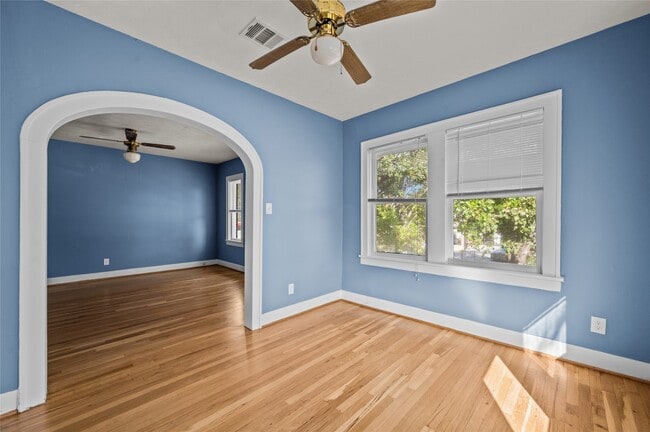 Photo - 1819 Sul Ross St