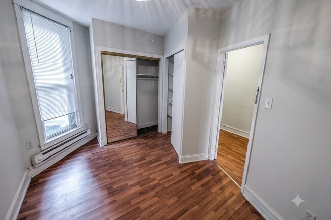 Photo - 7058 Forrest Ave Unit 1F